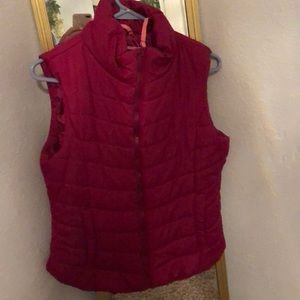 pink vest